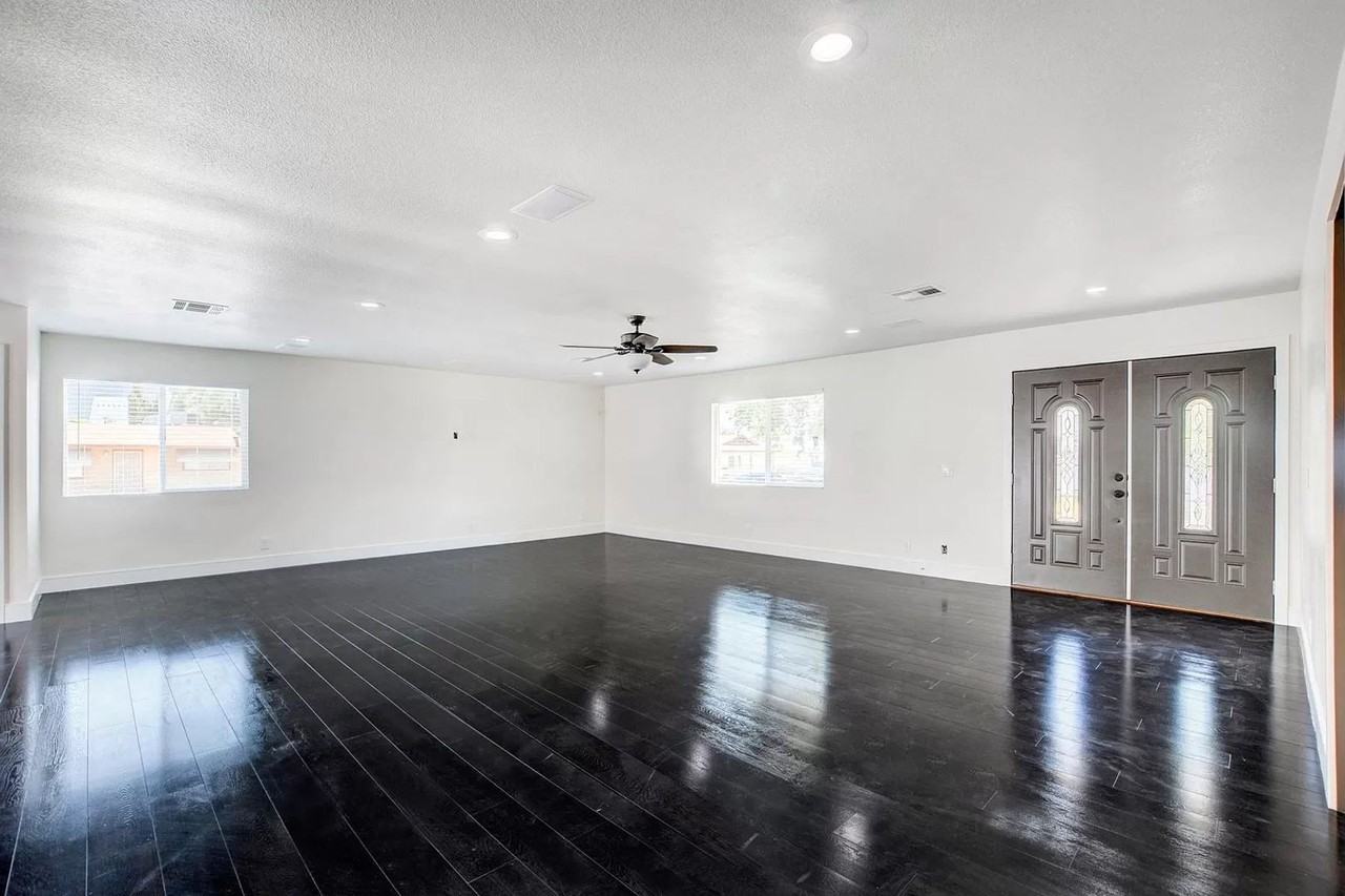 360 Vandalia Street - Photo 7 of 18