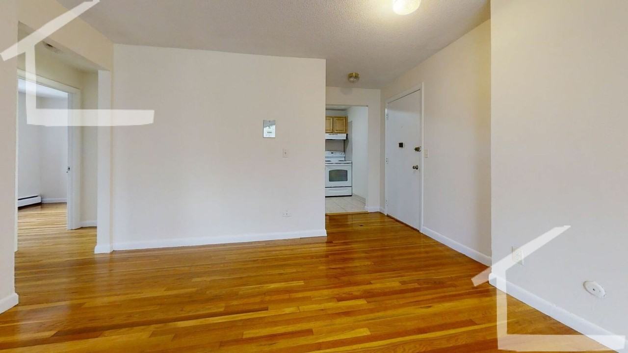 120 Dustin St - Photo 6 of 7