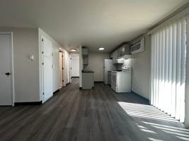 featured image of 1785 Edison St