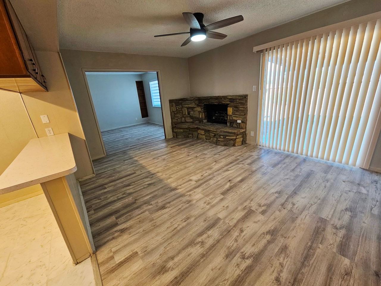 1209 Mckinley Ave - Photo 3 of 20