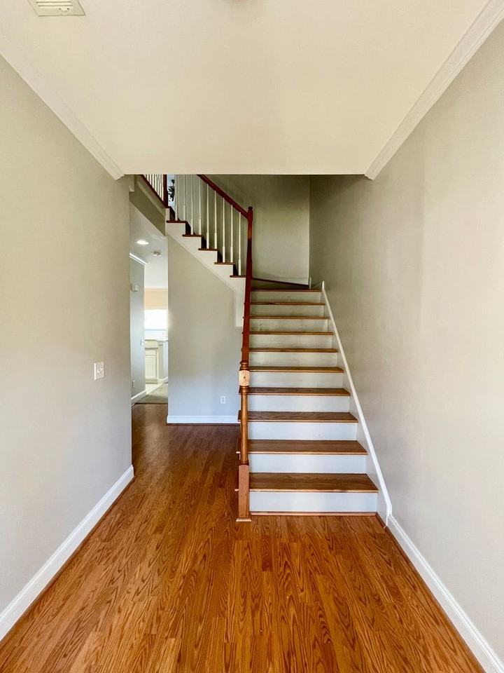 12 Braiden Manor Rd - Photo 2 of 17