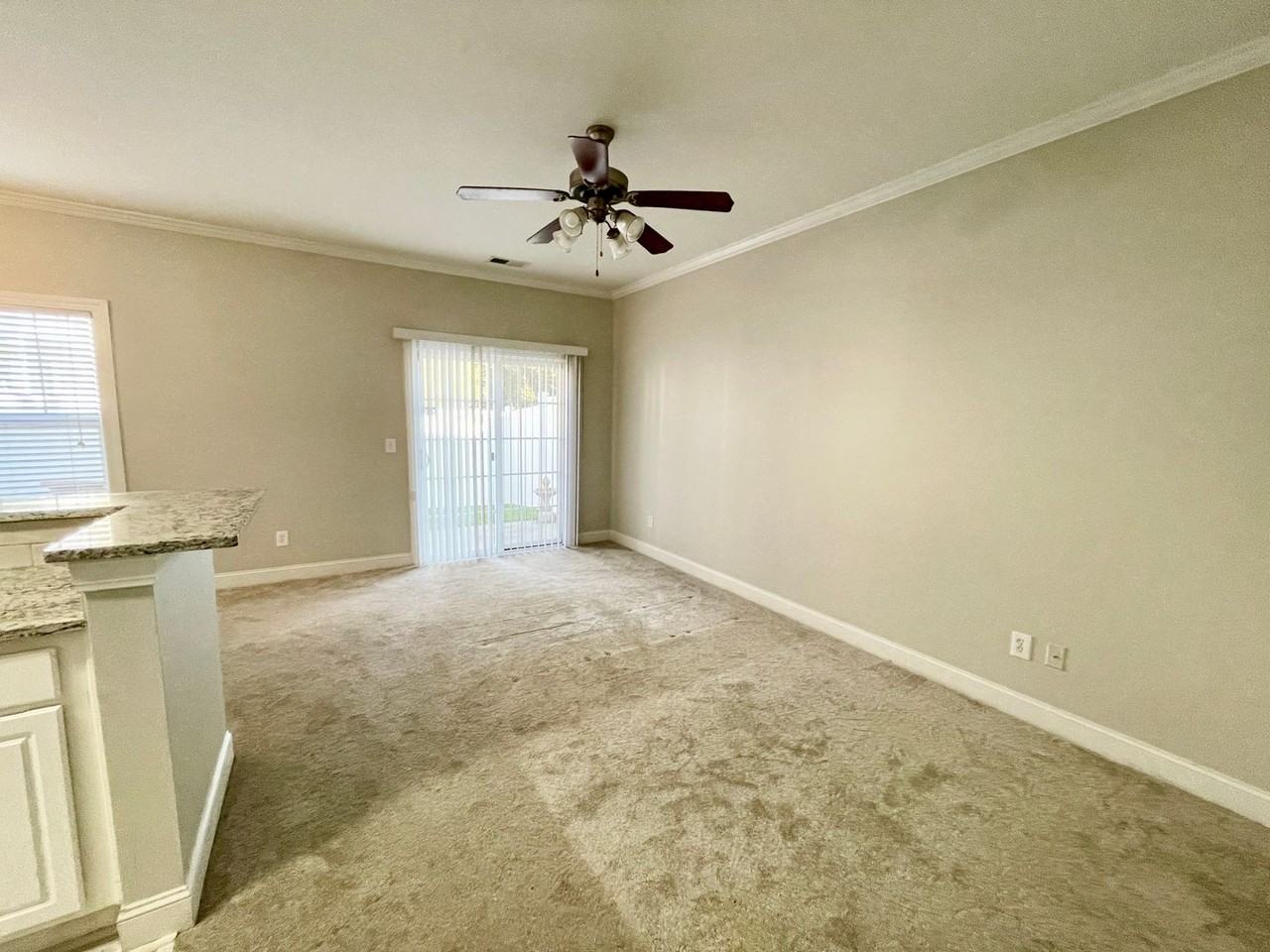 12 Braiden Manor Rd - Photo 3 of 17