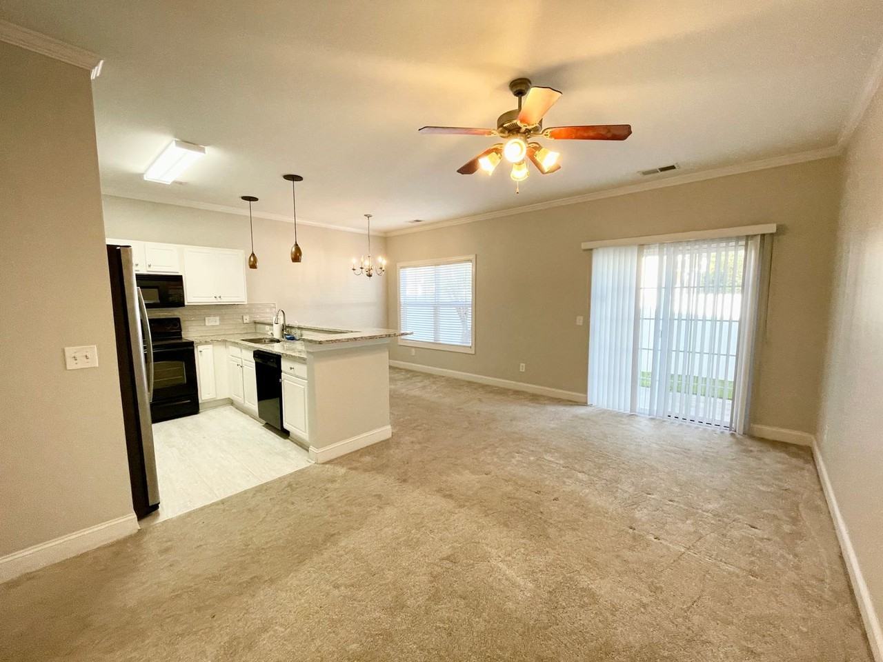 12 Braiden Manor Rd - Photo 4 of 17