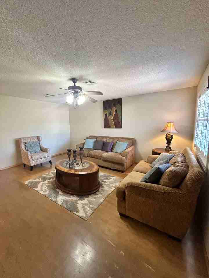 2783 W 29th Ln - Photo 4 of 29