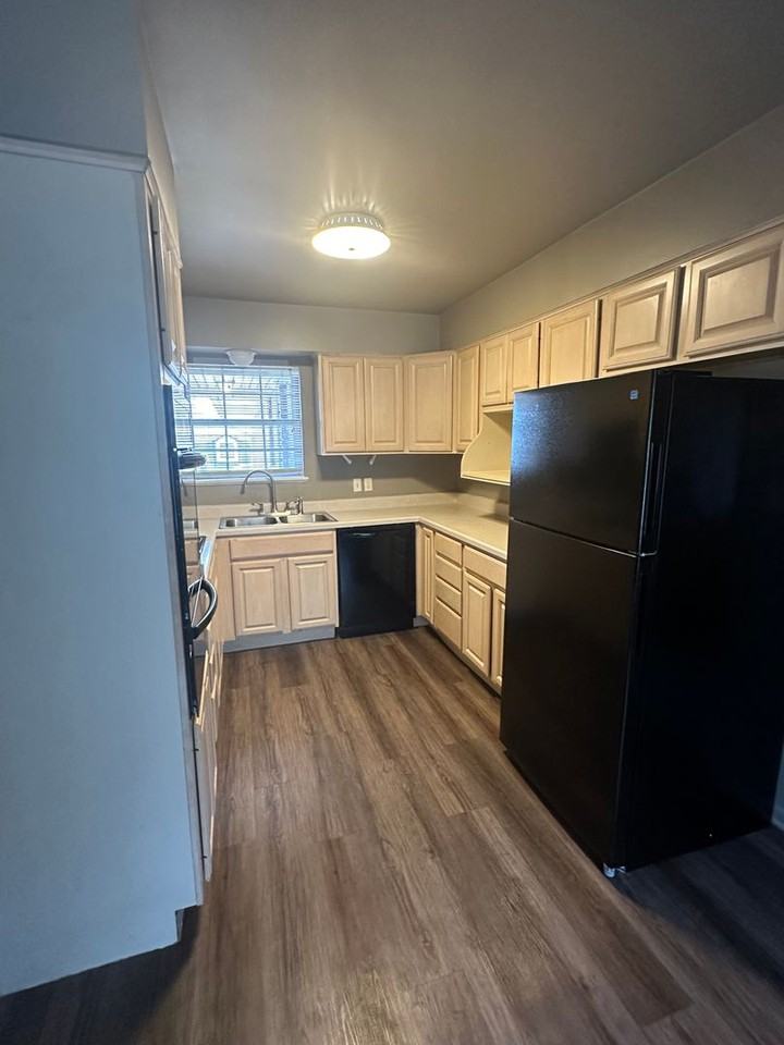 4862 S 85th East Ave - Photo 2 of 17