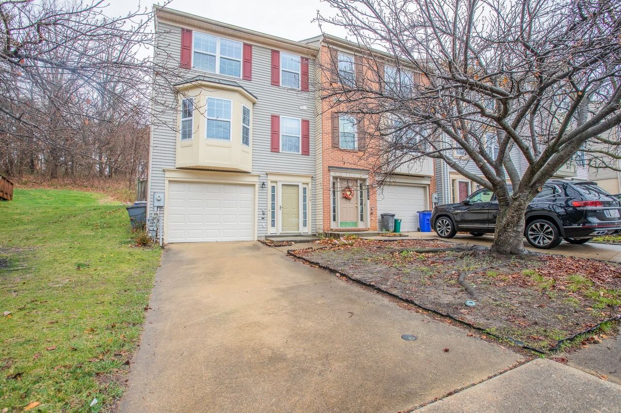 6368 Arbor Way - Photo 2 of 39