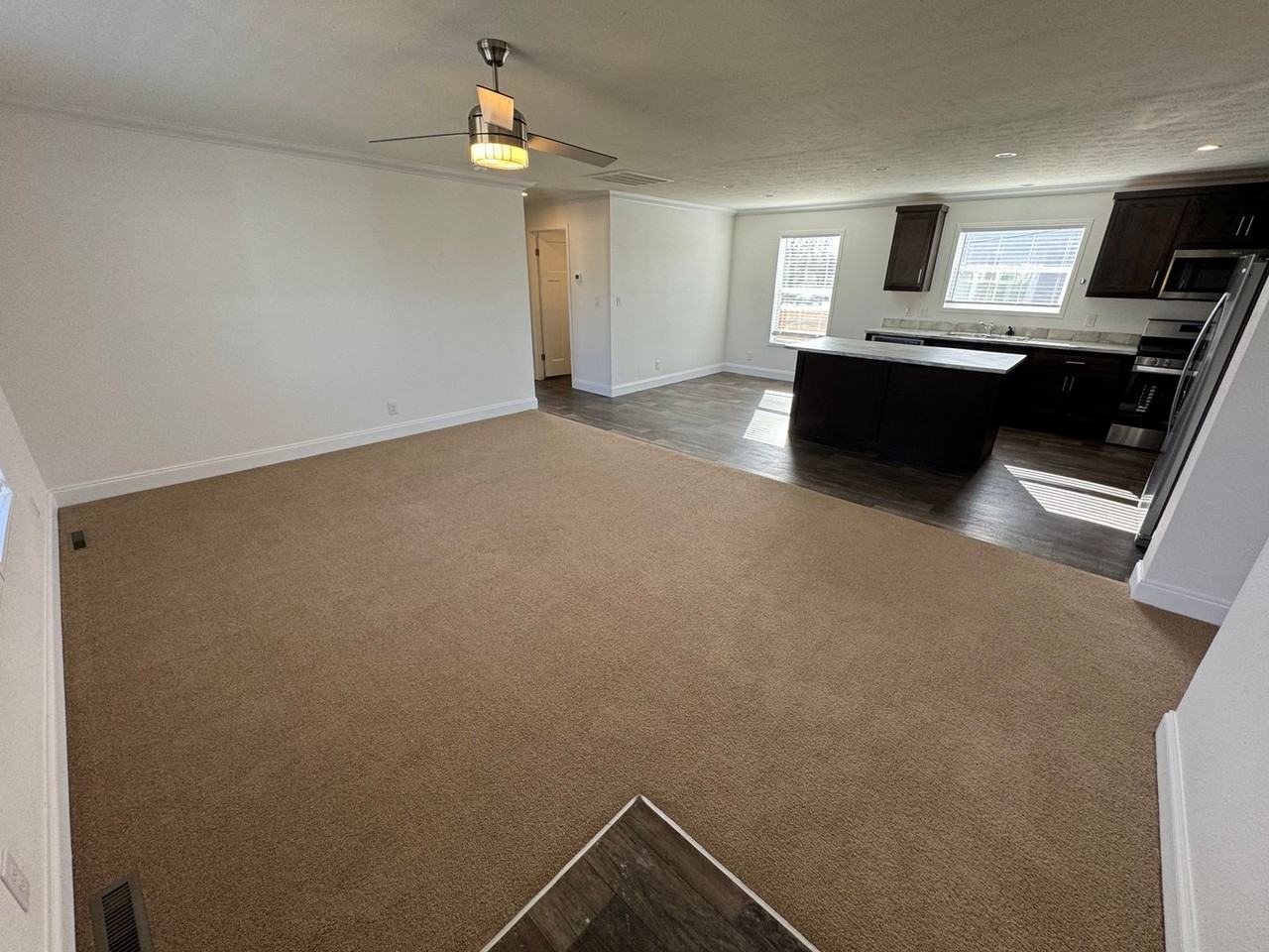 11403 E 17th Ave - Photo 3 of 20