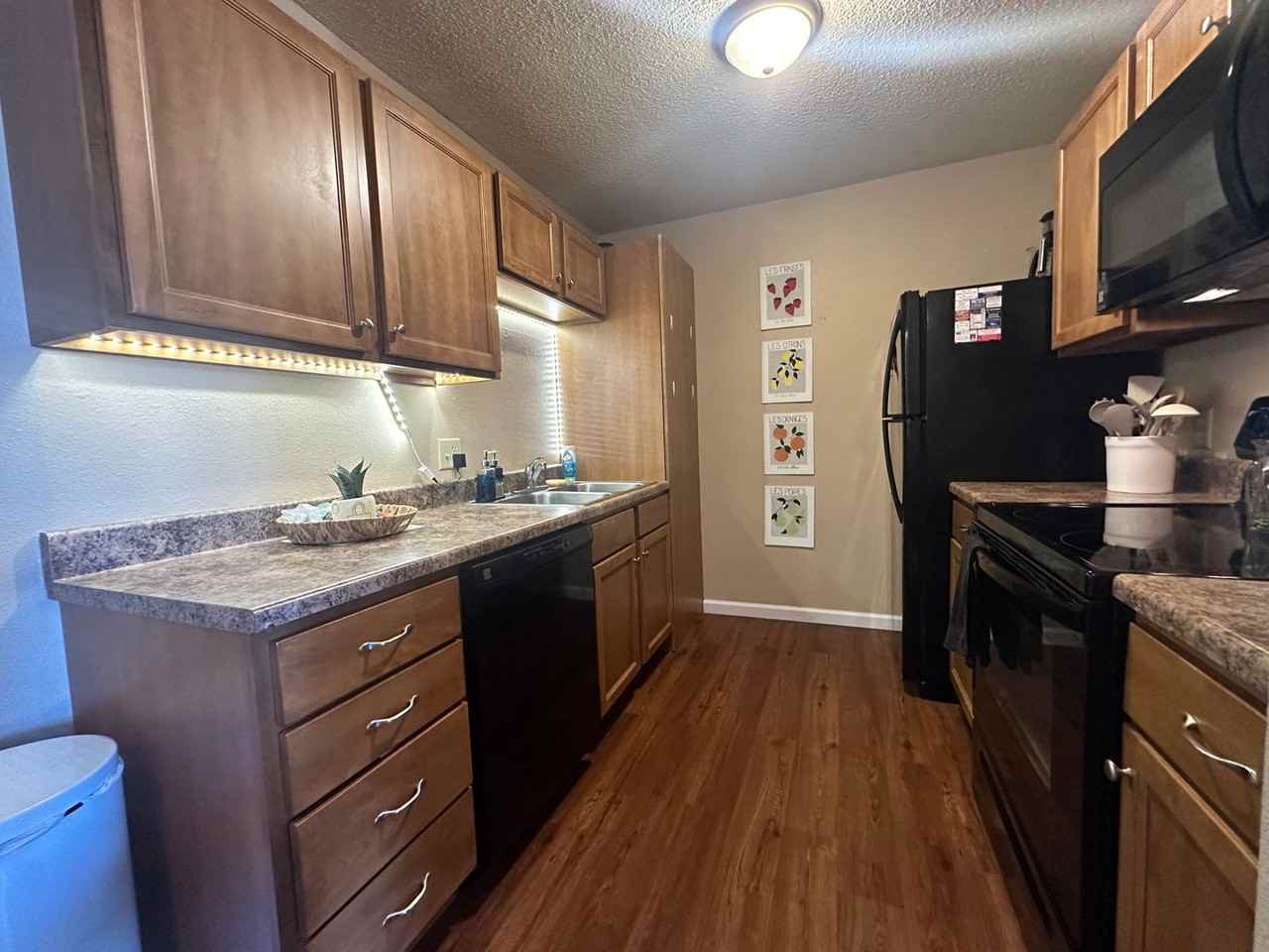 Rosewood Apartments - Photo 2 of 12