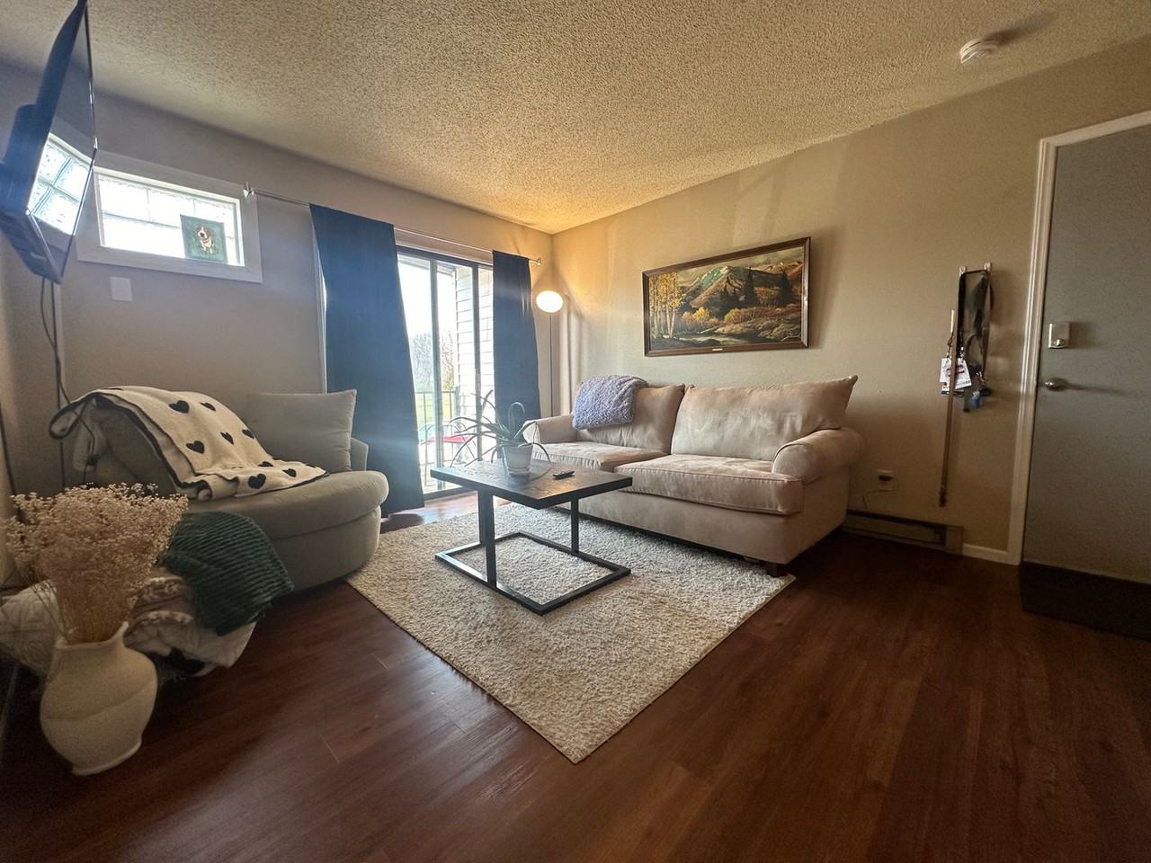 Rosewood Apartments - Photo 5 of 12