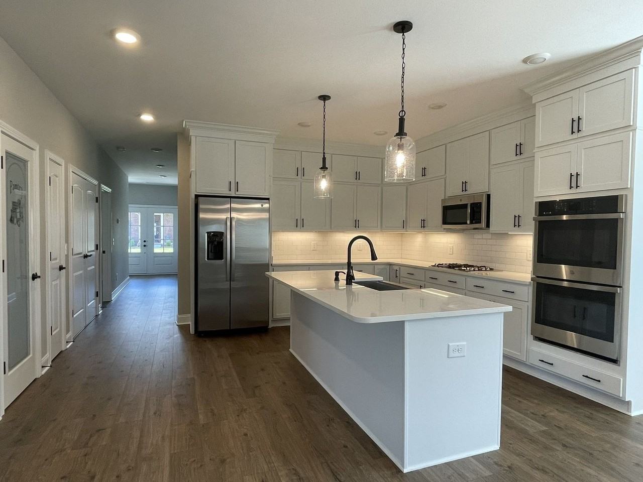 456 Pond Apple Rd - Photo 3 of 38