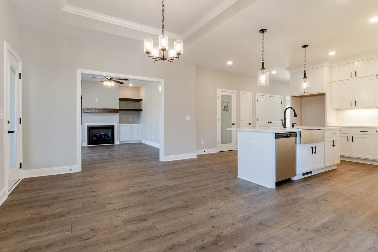456 Pond Apple Rd - Photo 5 of 38