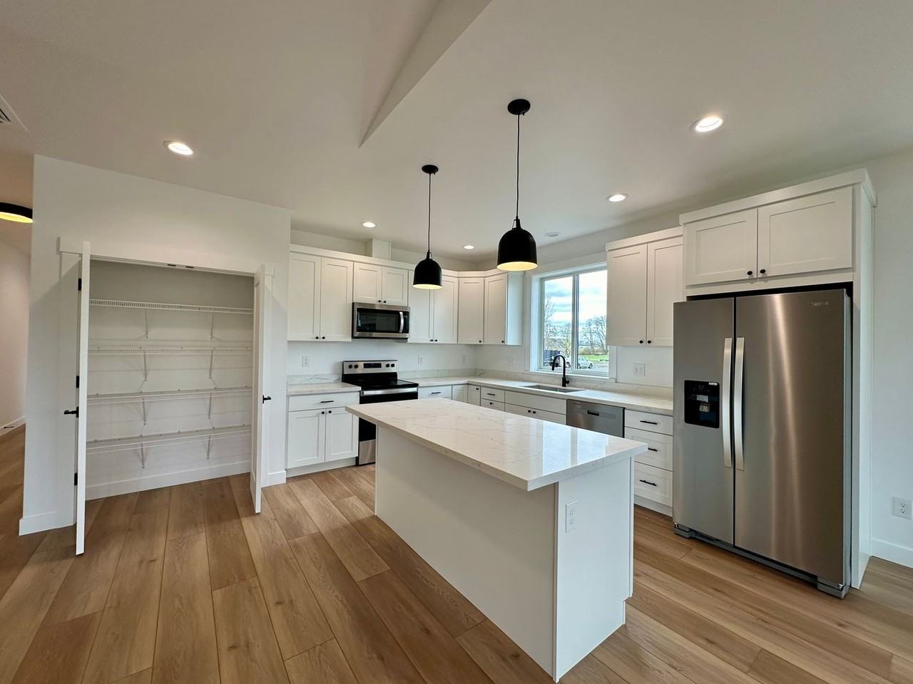 2075 Bowfin Way - Photo 5 of 18