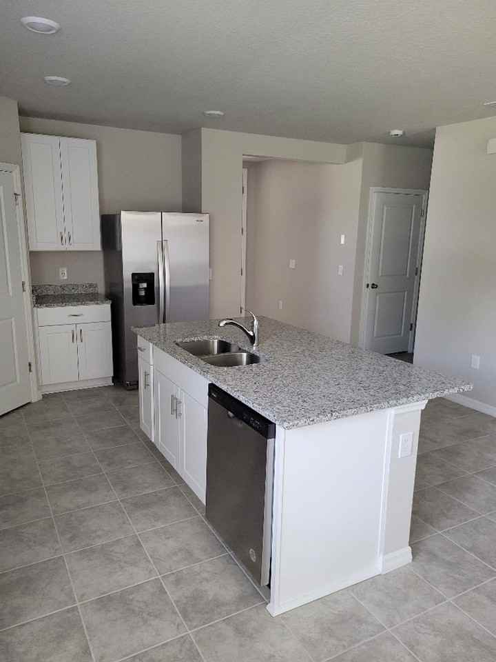 1281 Oak Valley Dr - Photo 7 of 21
