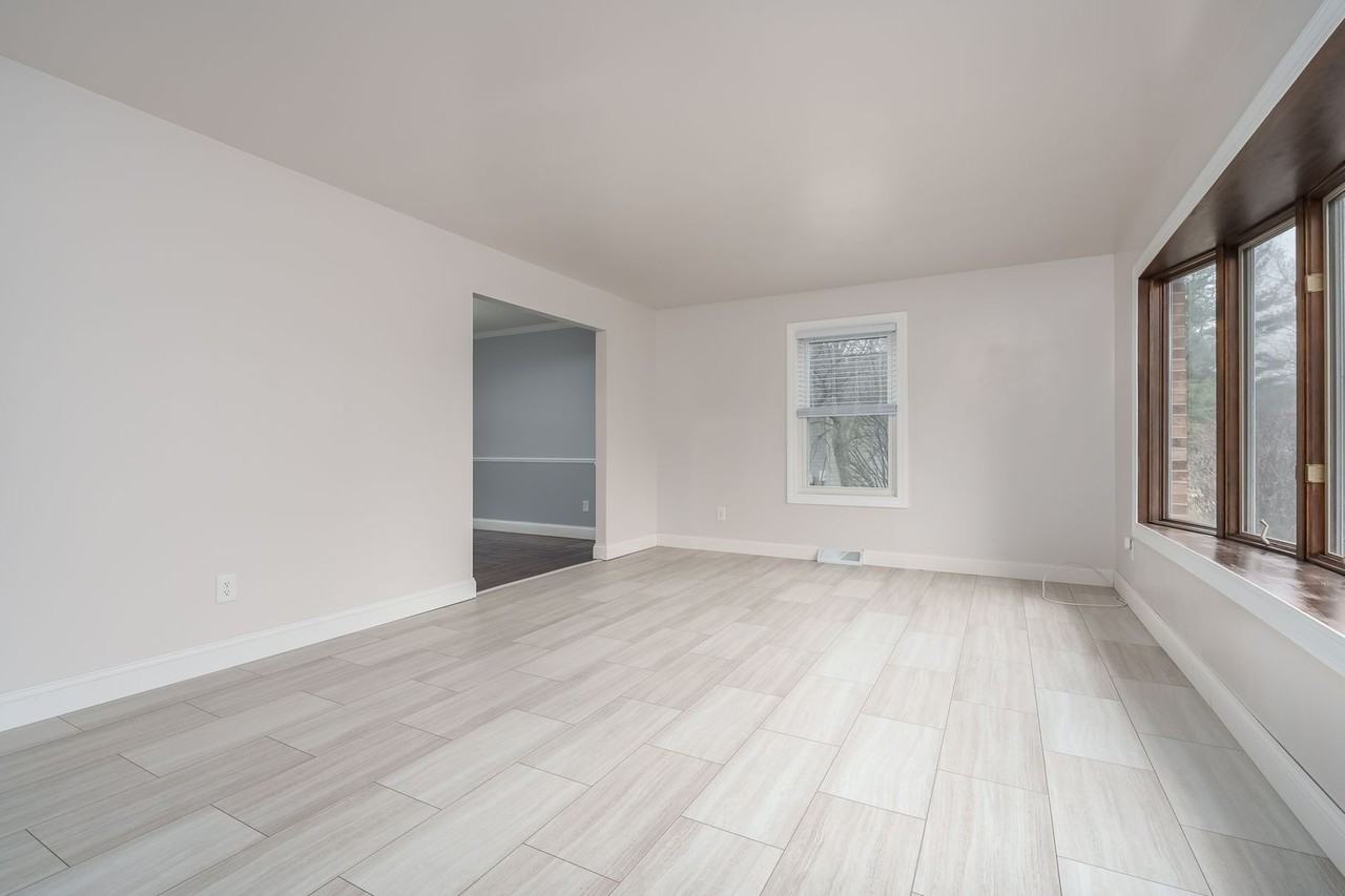 7630 Cottonwood - Photo 6 of 39