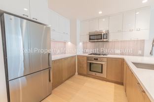 400 S Broadway #1301 - Photo 1 of 1