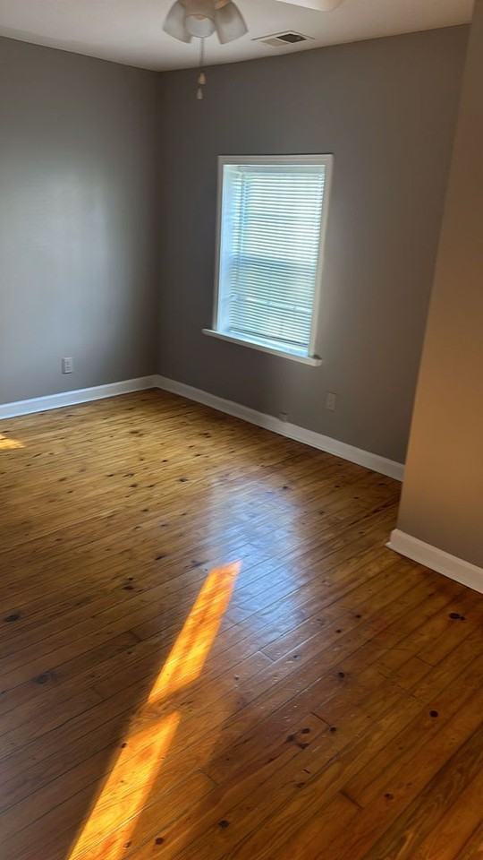 147 Rand Ave - Photo 7 of 8