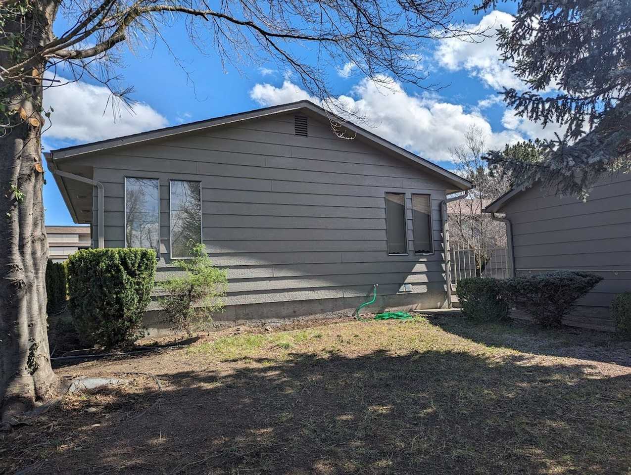 2235 14th St - Photo 3 of 21