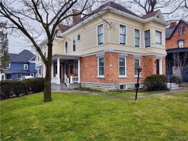 featured image of 109 North St