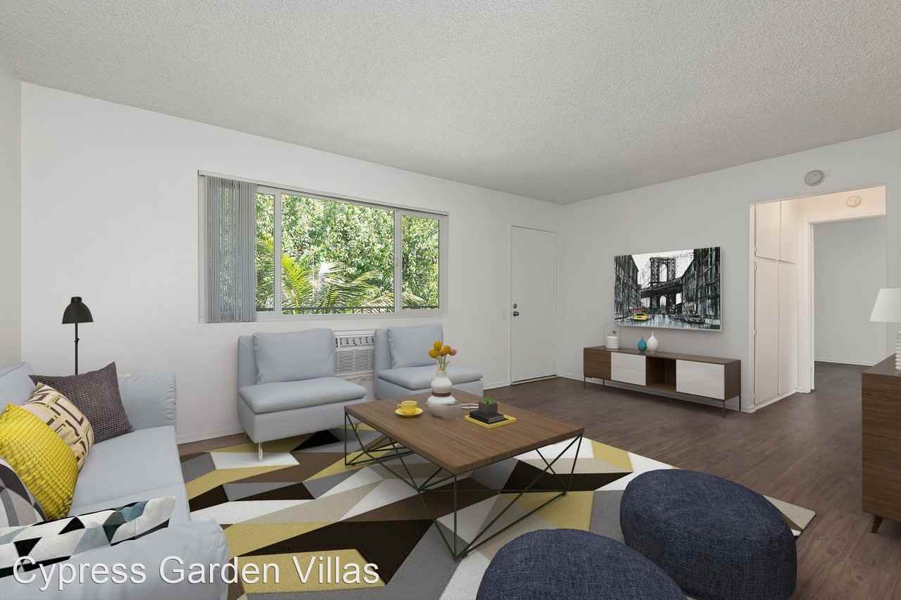 Cypress Garden Villas - Photo 2 of 14