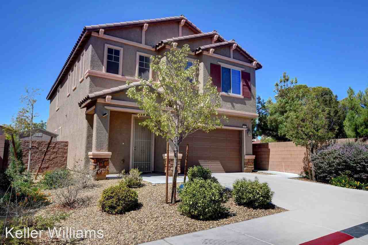 7110 Purple Iris Ave - Photo 2 of 50