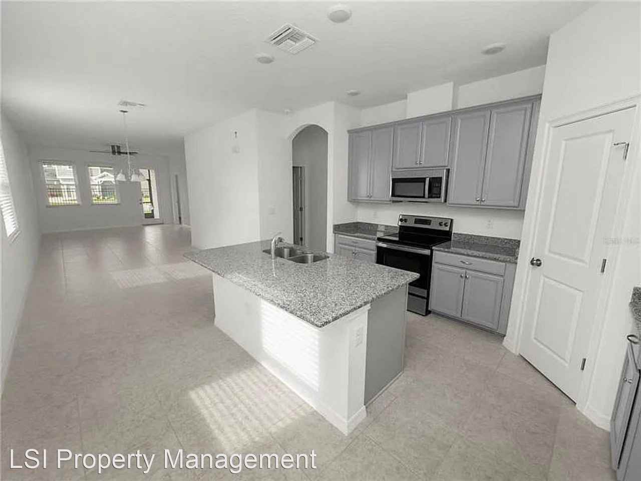 6236 Great Bear Dr - Photo 2 of 38