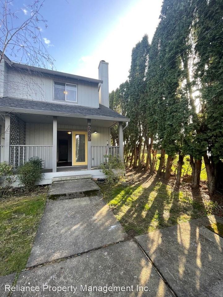 5620-5624 NE Killingsworth St. - Photo 2 of 16