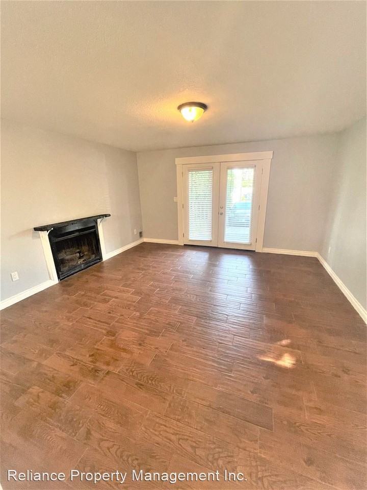 5620-5624 NE Killingsworth St. - Photo 3 of 16