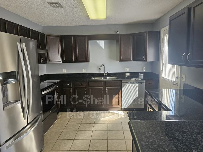 2112 Antillies Dr - Photo 7 of 21