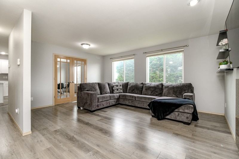 1325 E 41st St - Photo 2 of 16