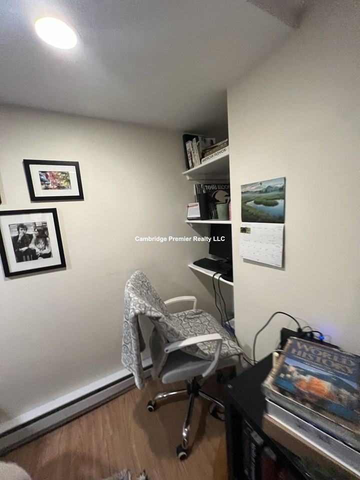 Chatham St #B1 - Photo 7 of 8