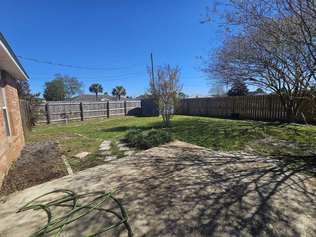 2112 Antillies Dr - Photo 2 of 21