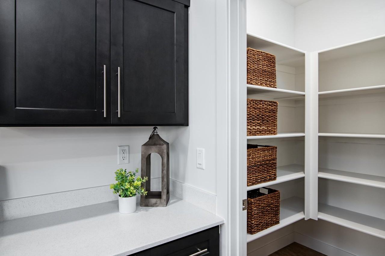 1055 W Province Way #113 - Photo 6 of 23