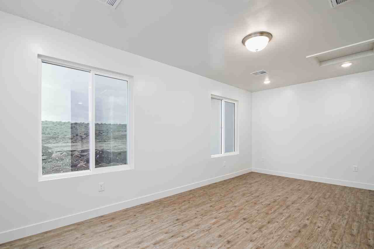 1055 W Province Way #113 - Photo 7 of 23
