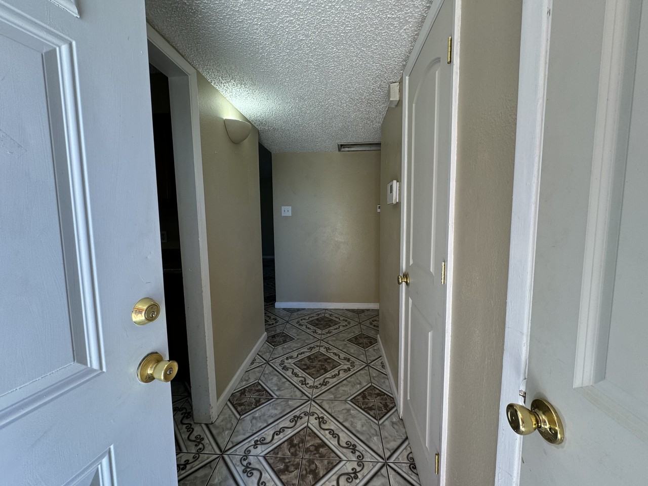 831 Swinging Spear Rd - Photo 2 of 14