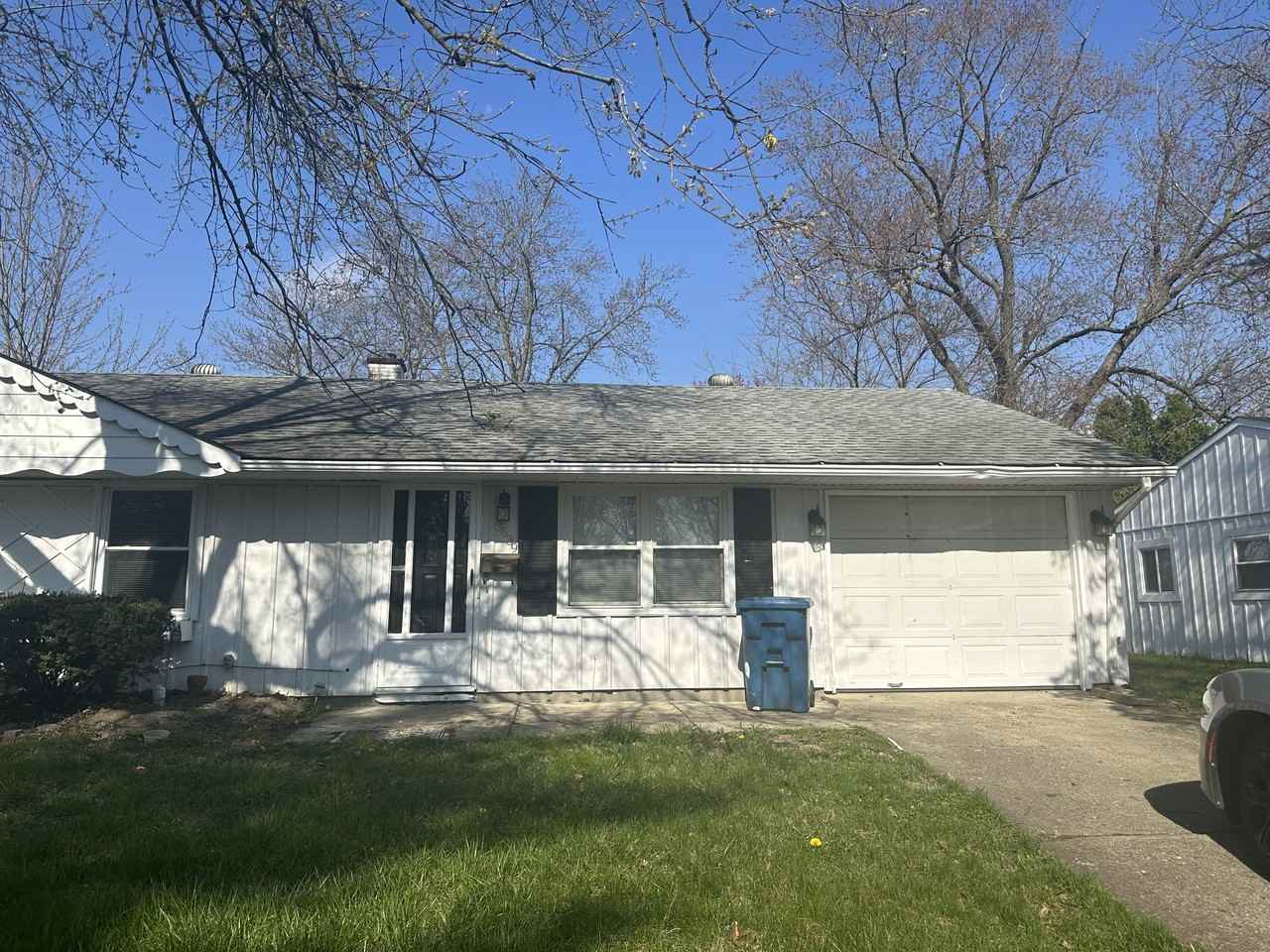 3639 Celtic Dr - Photo 2 of 17