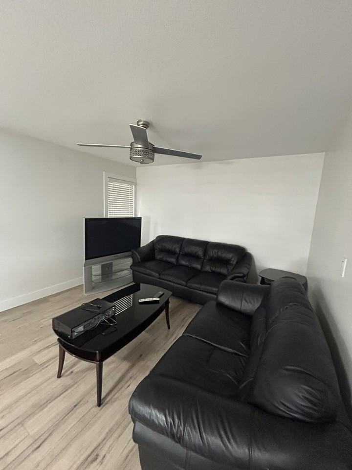 2734 Dehavilland Court - Photo 3 of 41