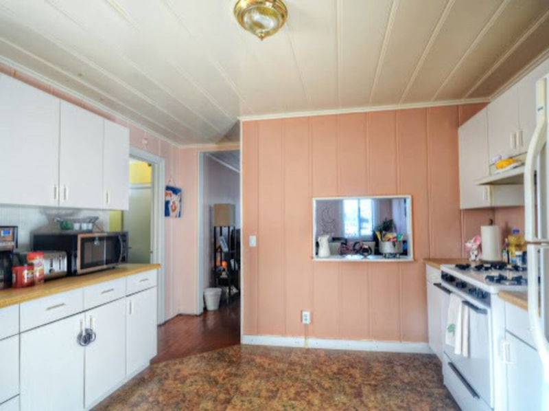 289 Florida Ave - Photo 3 of 9