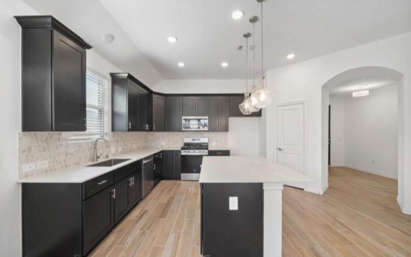 1309 Tan Gable Ln - Photo 7 of 33