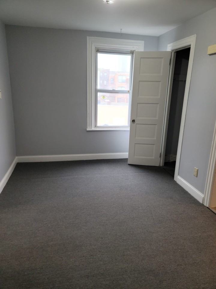 151 Madison Ave #C - Photo 7 of 11