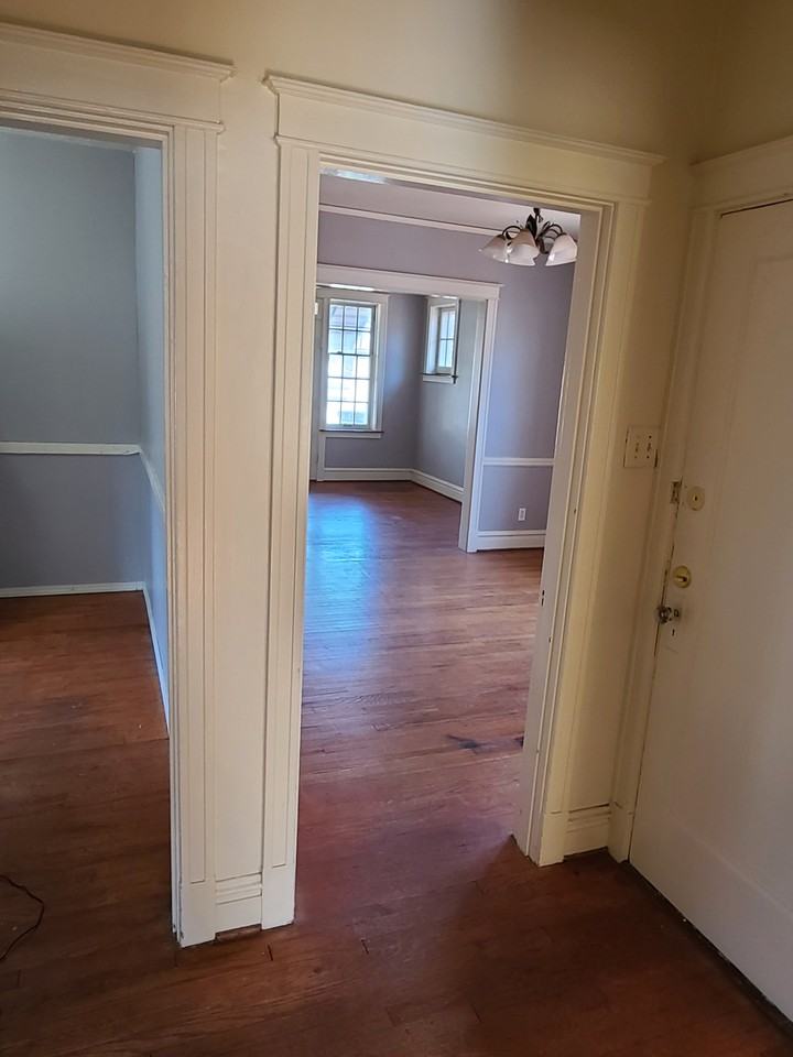 808 Pennsylvania Ave - Photo 7 of 15