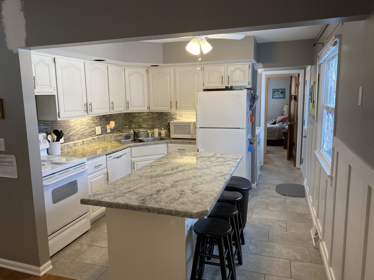 2210 Broadmoor Dr #NA - Photo 6 of 30