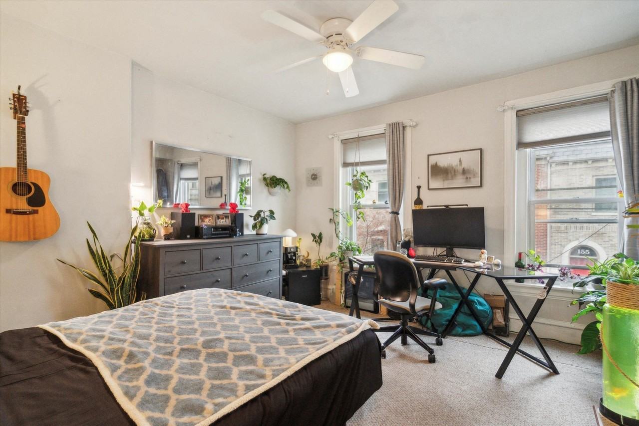 The Residence at 158 - Photo 2 of 15