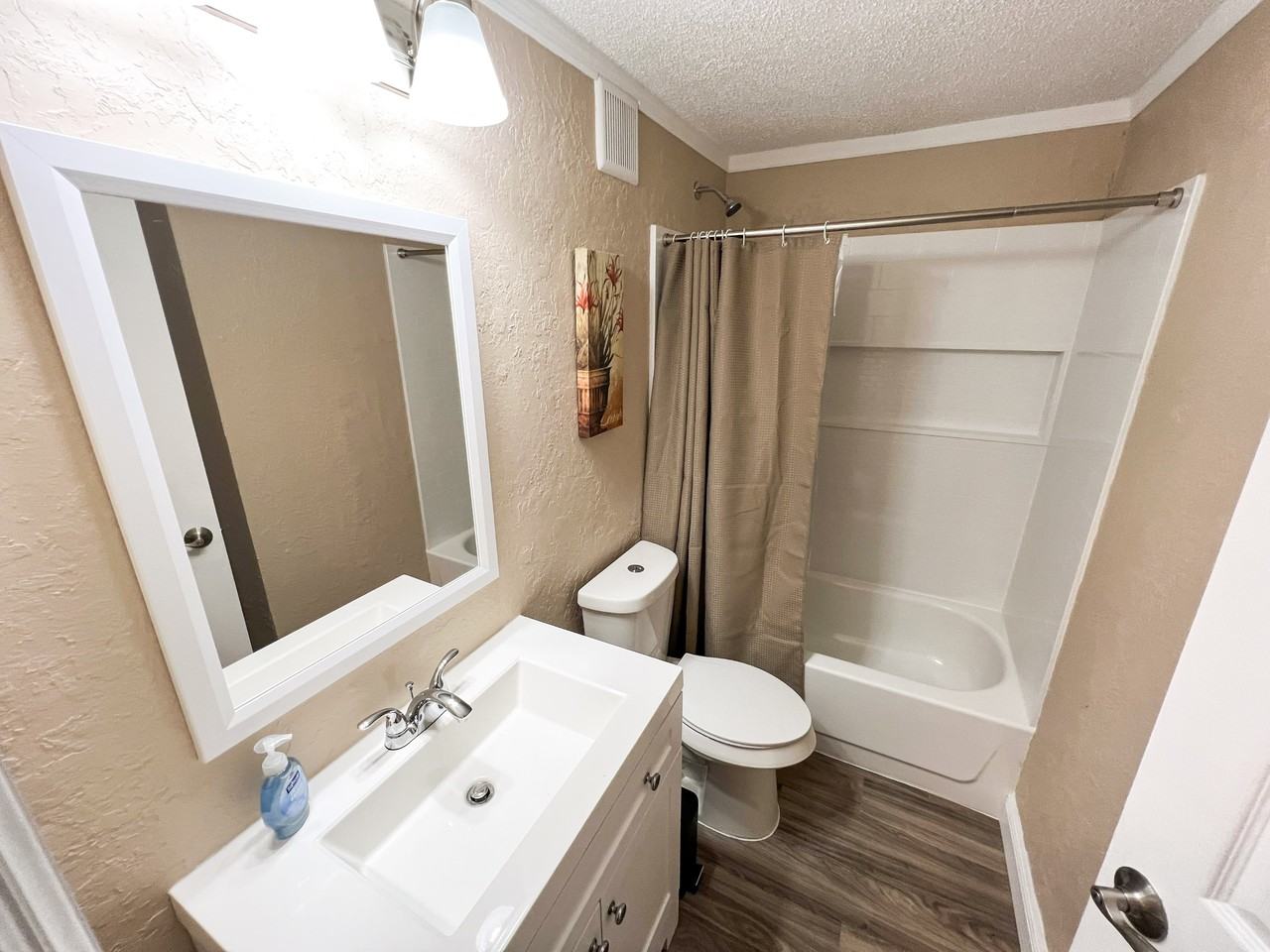 S Mulberry Ave - Photo 3 of 12