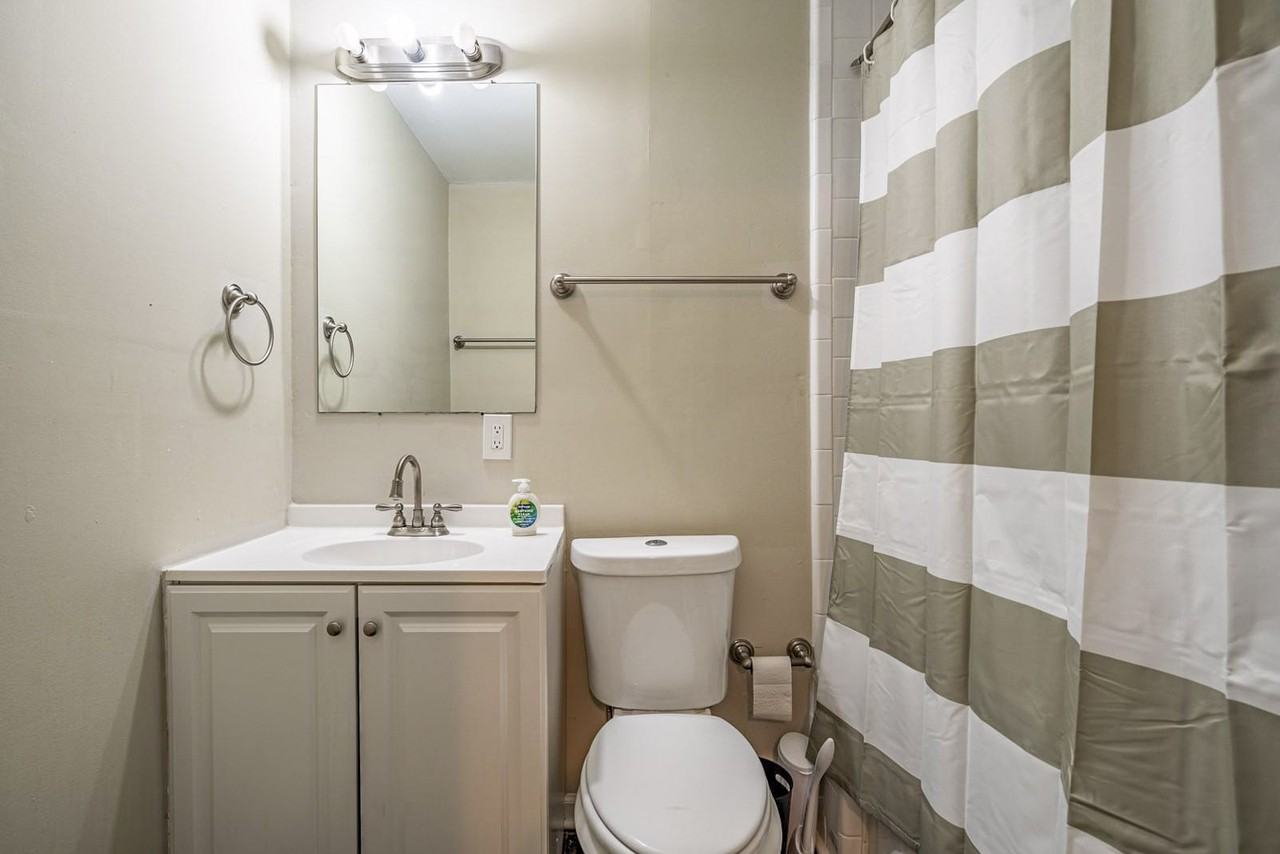 Albert St Nw - Photo 2 of 12