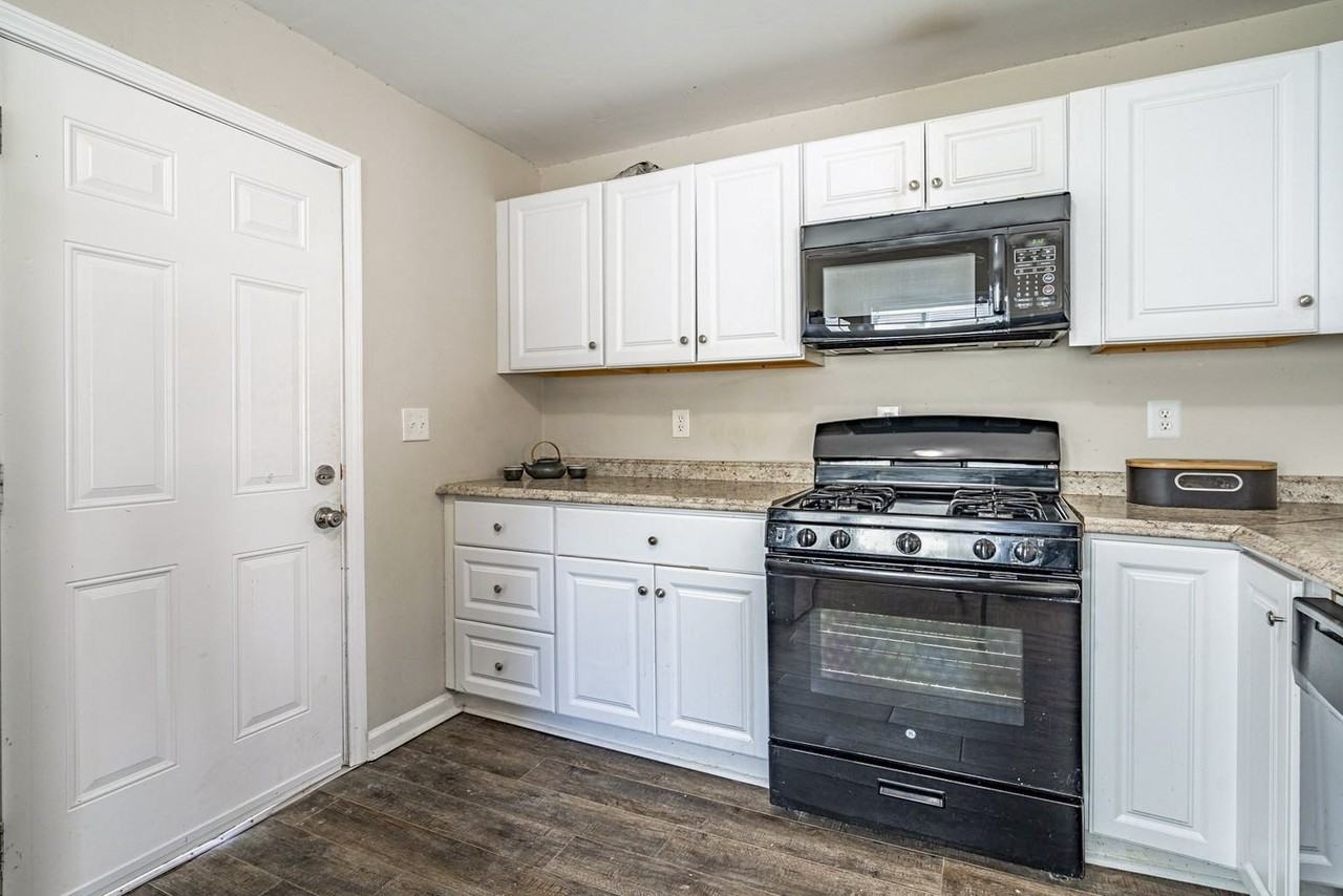 Albert St Nw - Photo 5 of 12