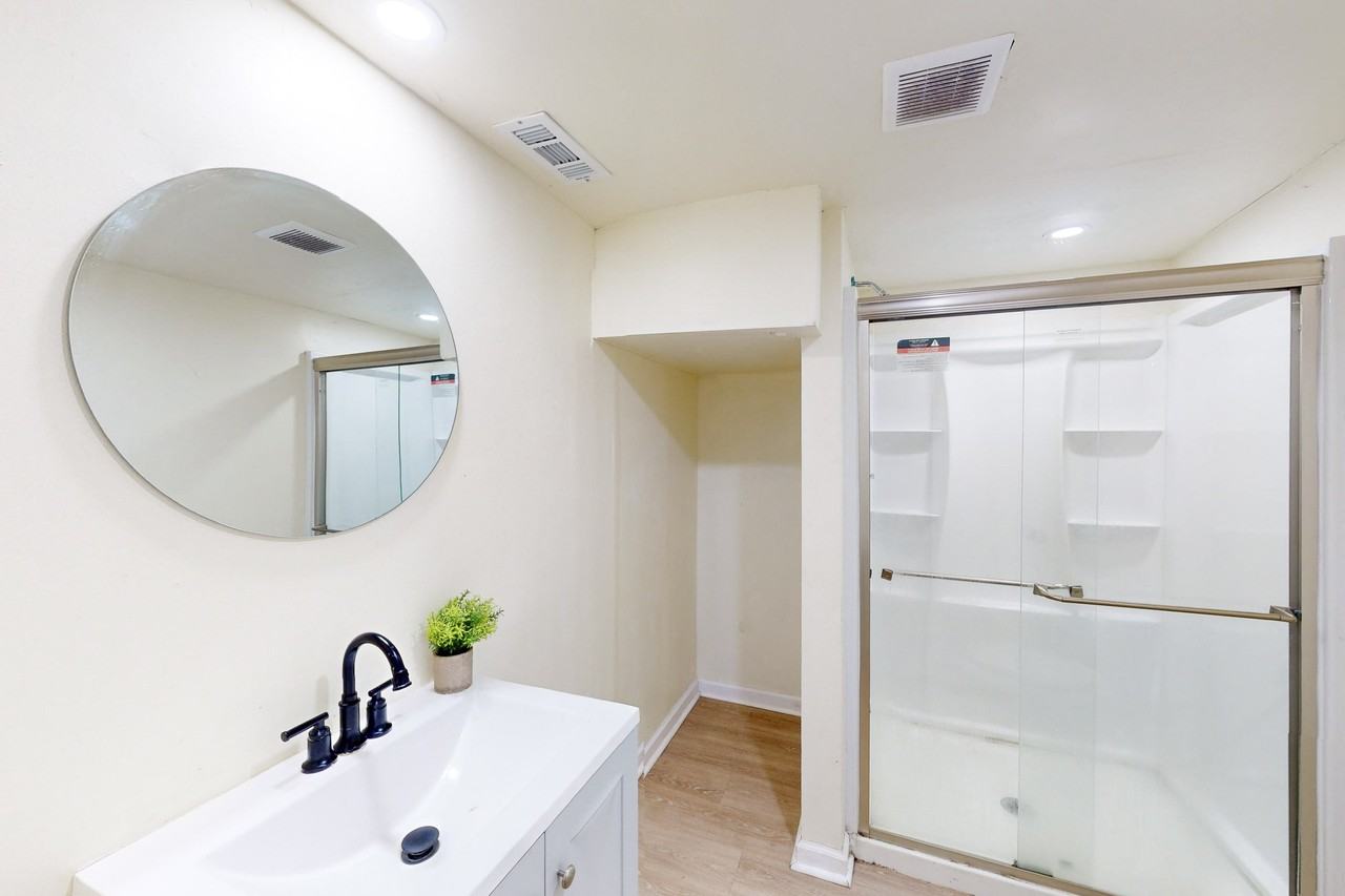 Mohawk Dr - Photo 2 of 11