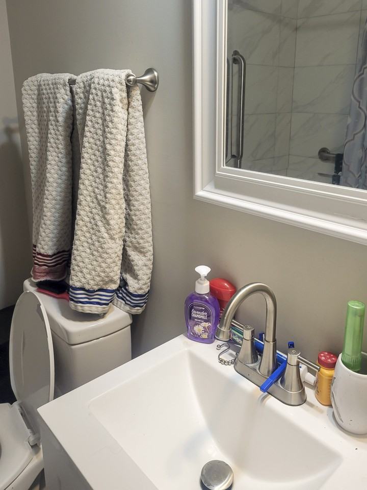 E Northern Pkwy - Photo 2 of 11