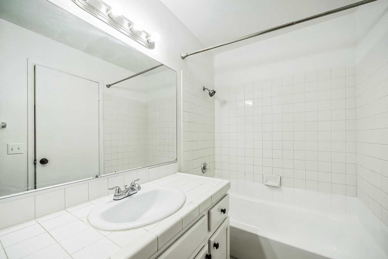 Red Torador Circle - Photo 2 of 13