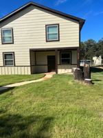 featured image of 1051 Deer Ln