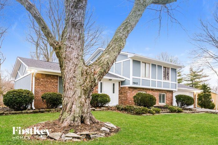 7843 Stafford Ln - Photo 2 of 15